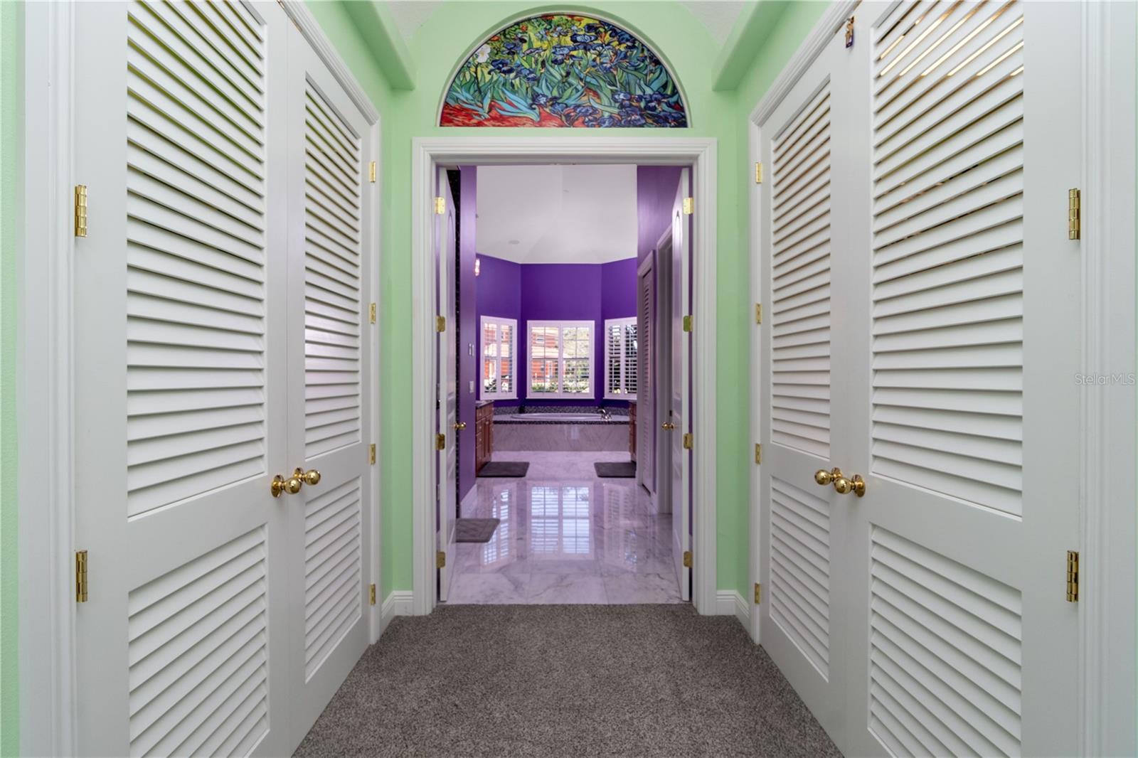 entrance to master bath down