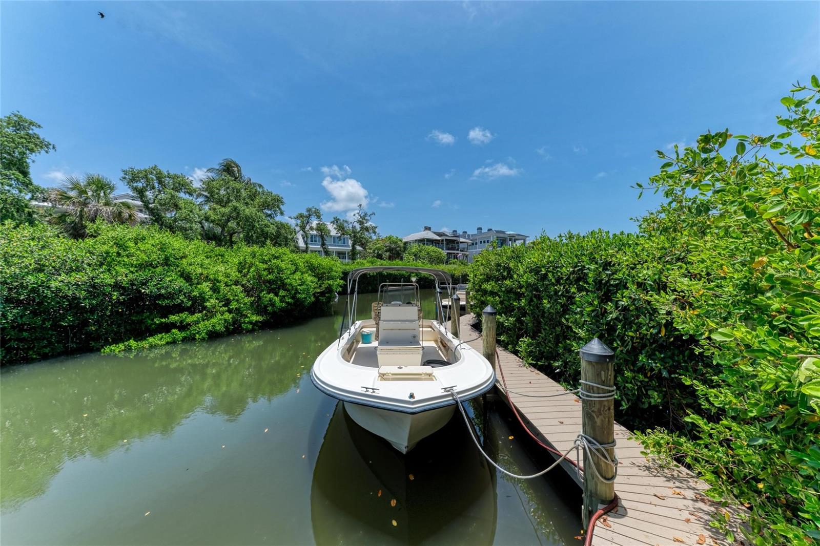 8963 Fishermens Bay Dr, Sarasota, FL 34231 — photo 2 of 97