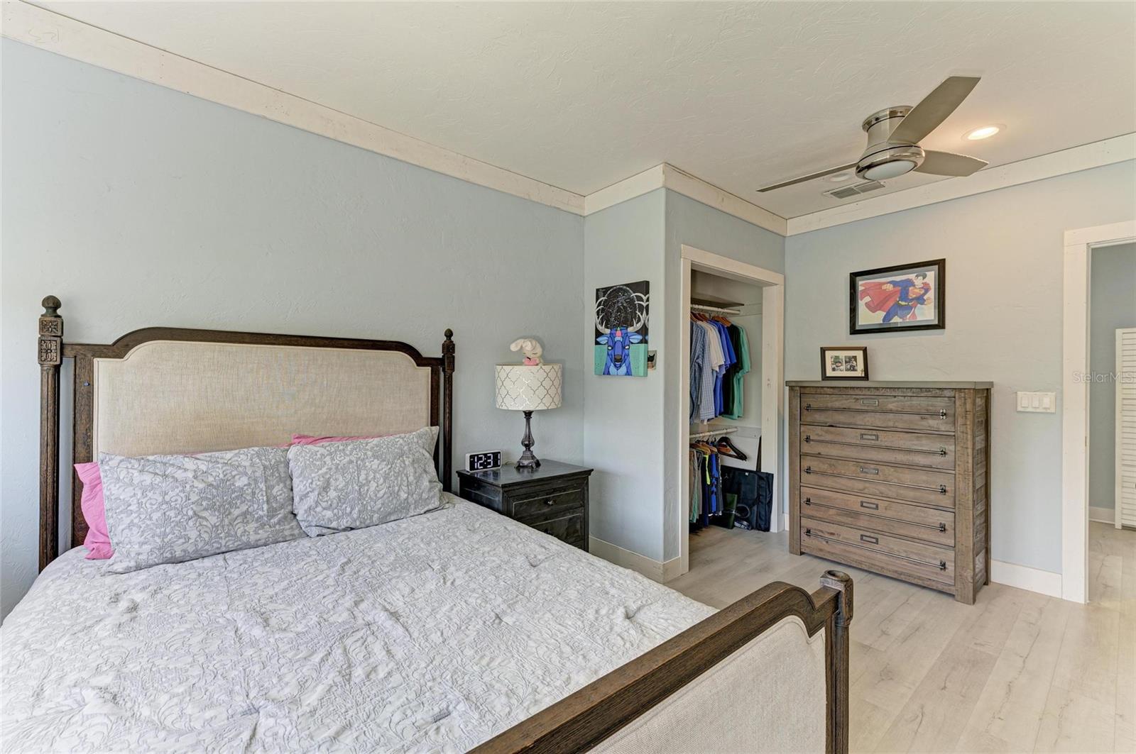 8963 Fishermens Bay Dr, Sarasota, FL 34231 — photo 43 of 97