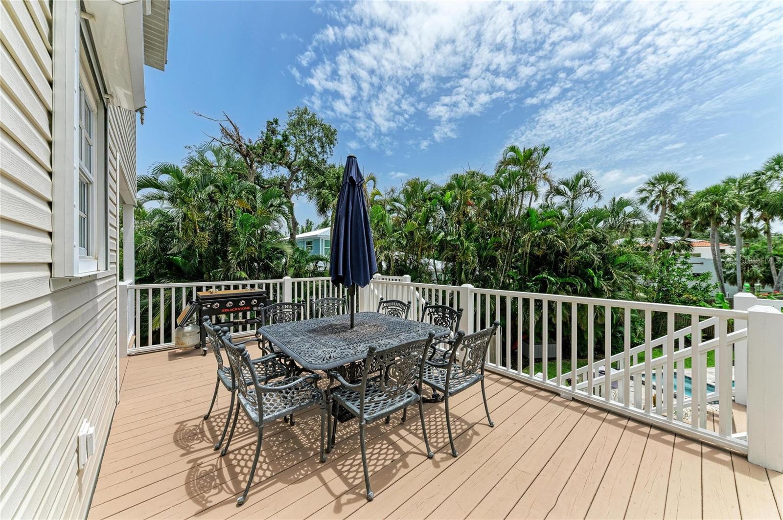 8963 Fishermens Bay Dr, Sarasota, FL 34231 — photo 60 of 97