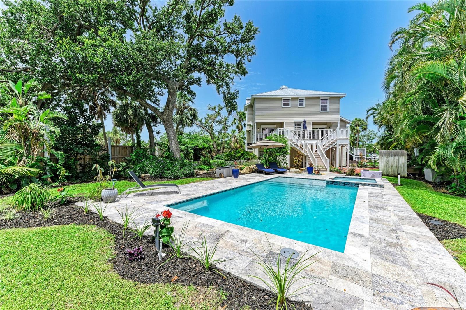 8963 Fishermens Bay Dr, Sarasota, FL 34231 — photo 68 of 97