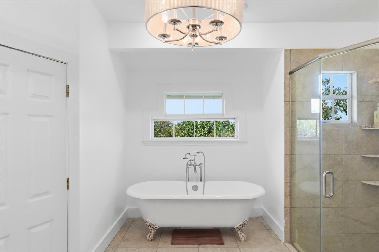 8963 Fishermens Bay Dr, Sarasota, FL 34231 — photo 87 of 97