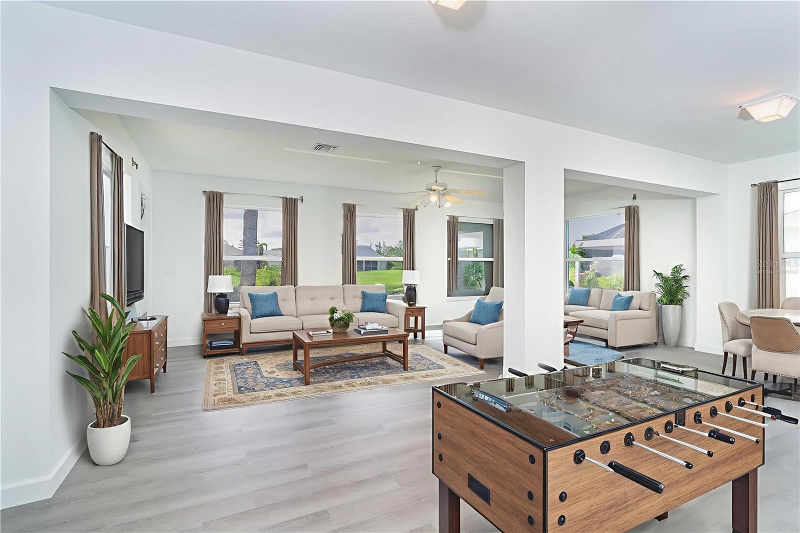 Virtually staged bonus room