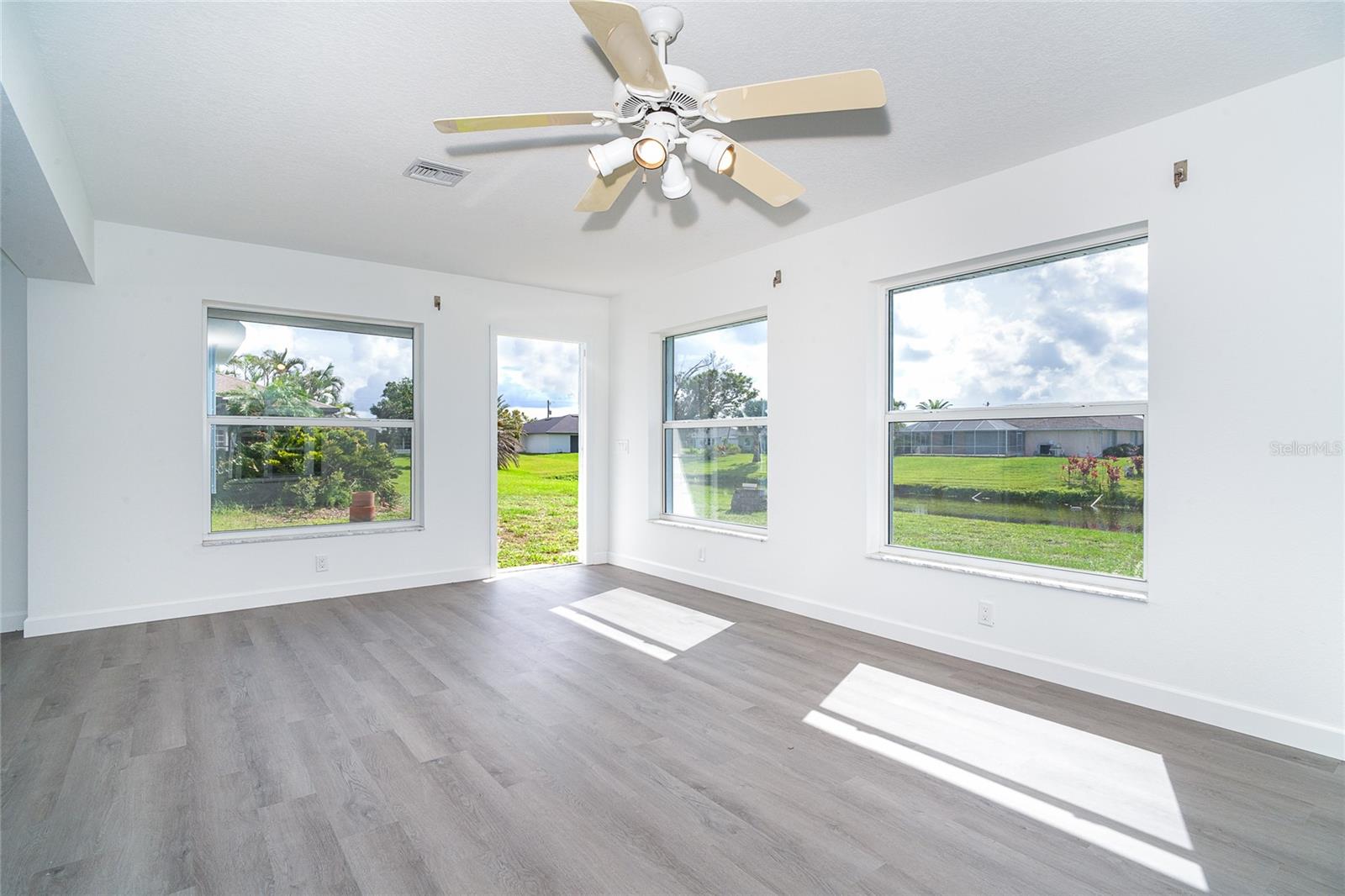 Bonus room is light & bright