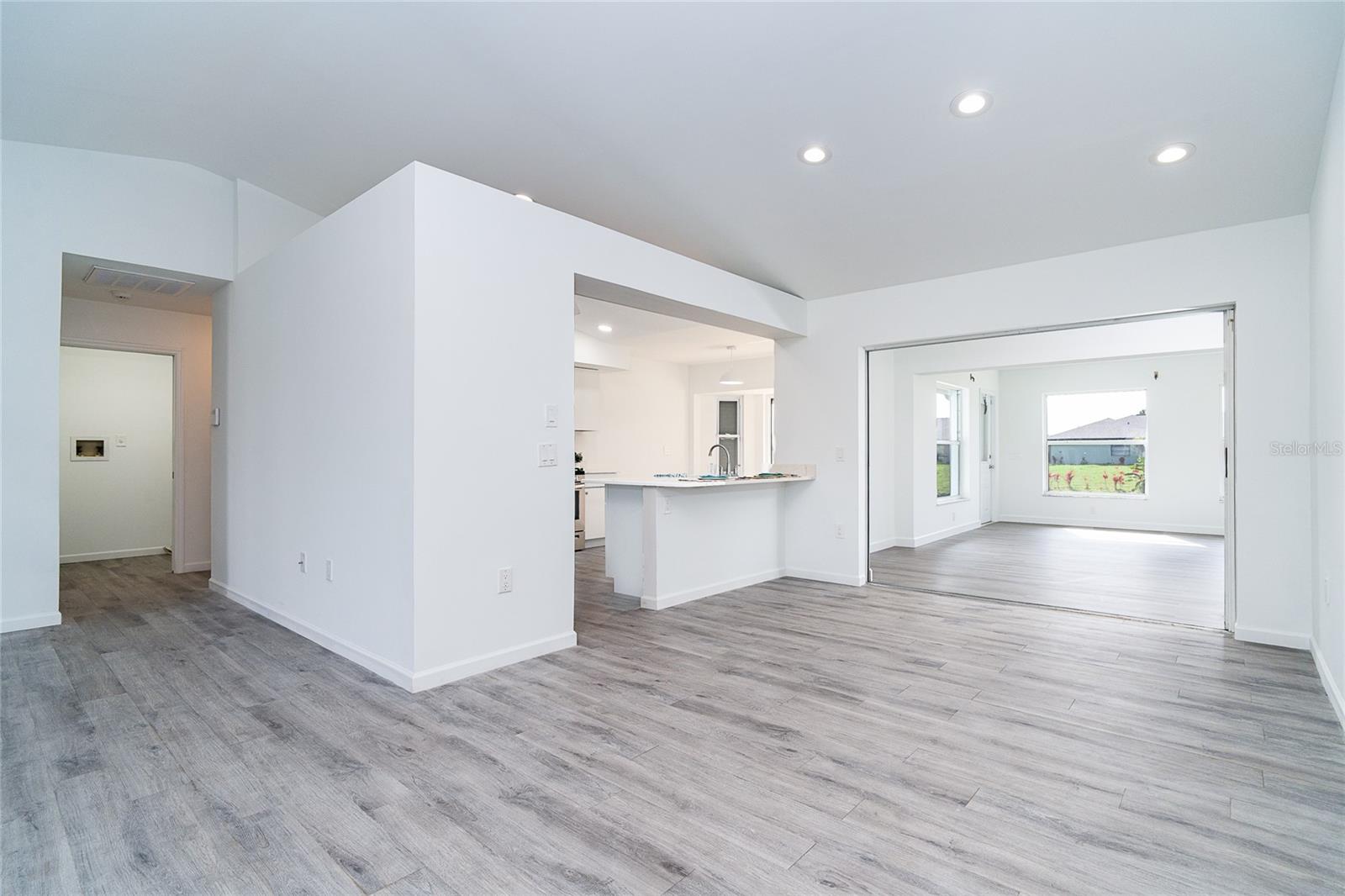 Light & bright interior