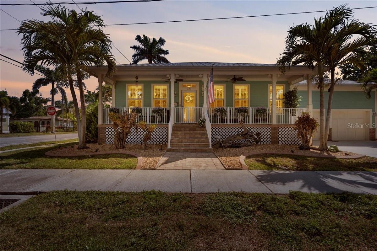 233 Durrance St