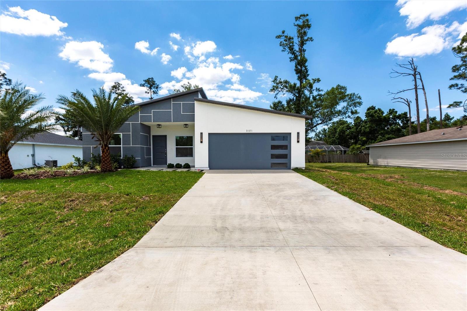 105 Heather St, Port Charlotte, FL 33953 — photo 4 of 53