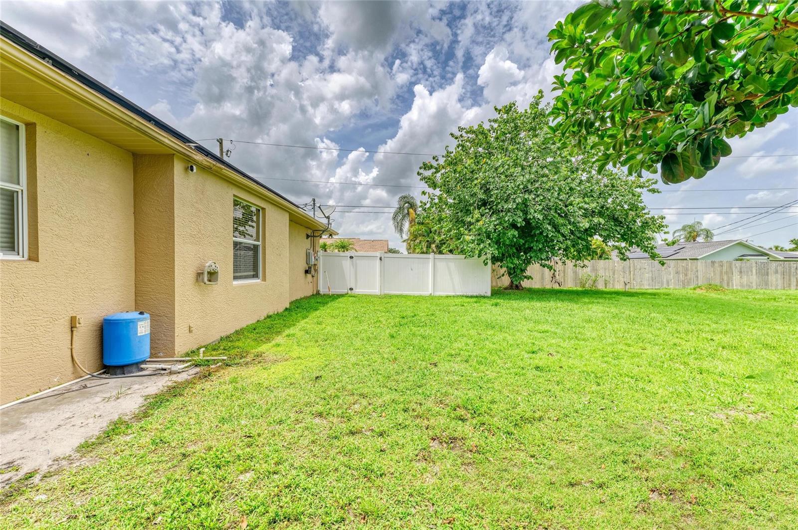 Side yard