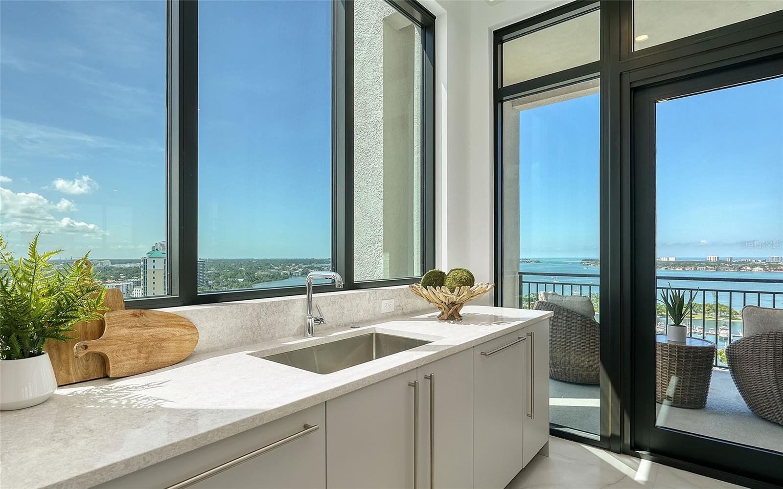 33 S Palm Ave #1501, Sarasota, FL 34236 — photo 20 of 55