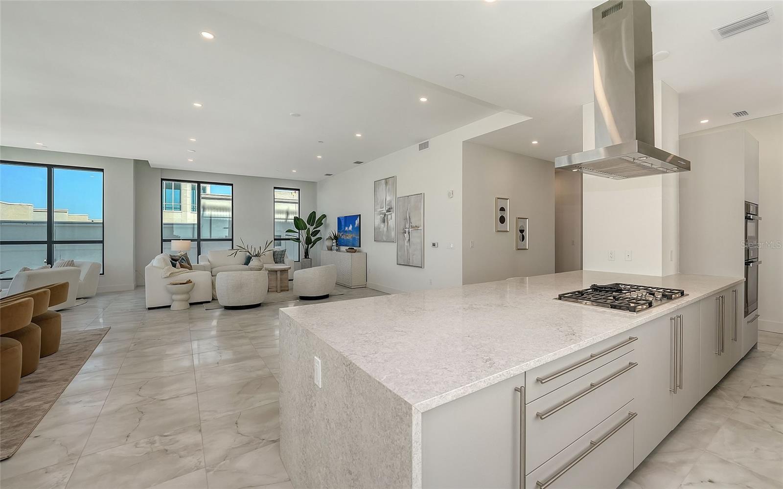 33 S Palm Ave #1501, Sarasota, FL 34236 — photo 24 of 55