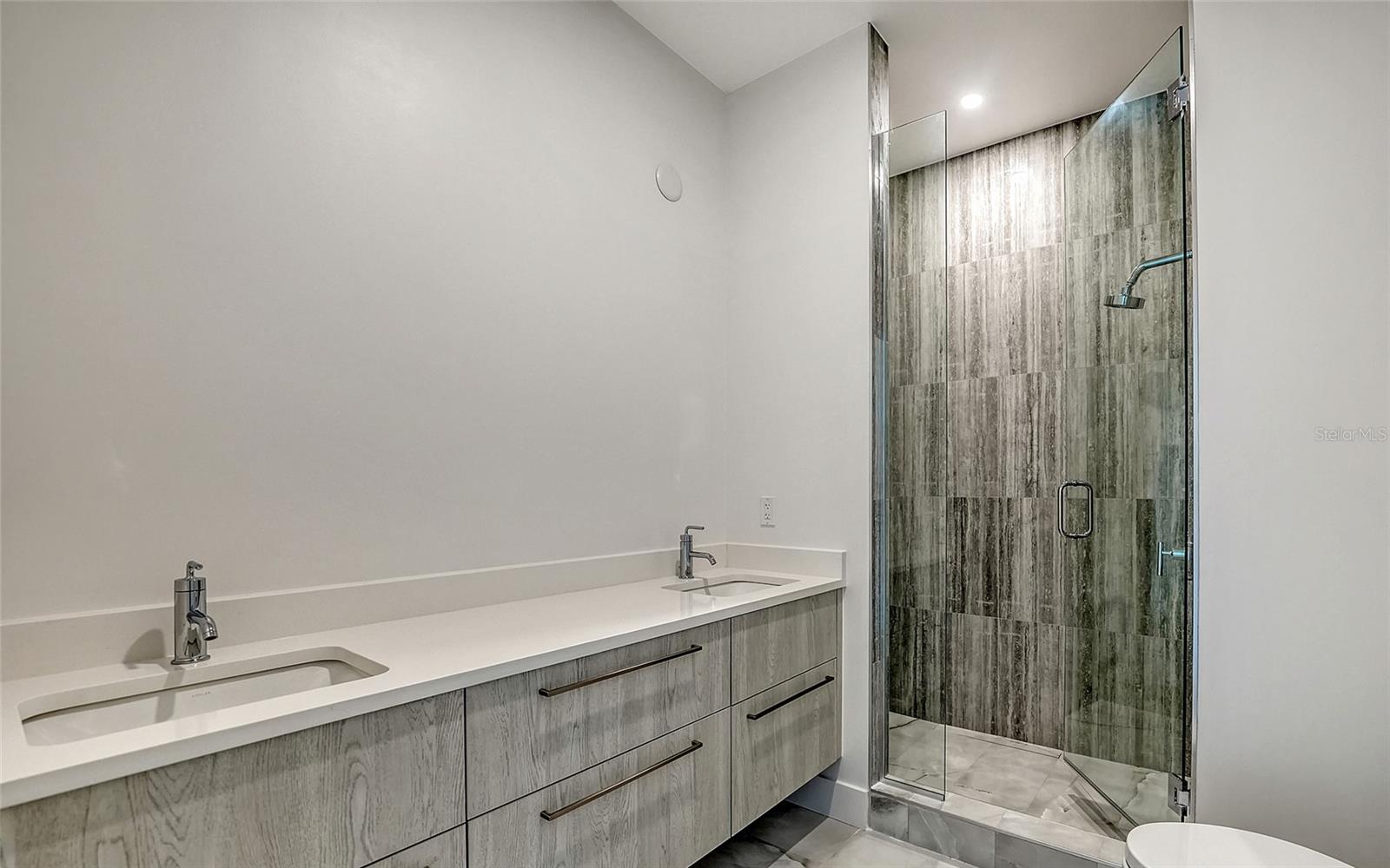 33 S Palm Ave #1501, Sarasota, FL 34236 — photo 33 of 55