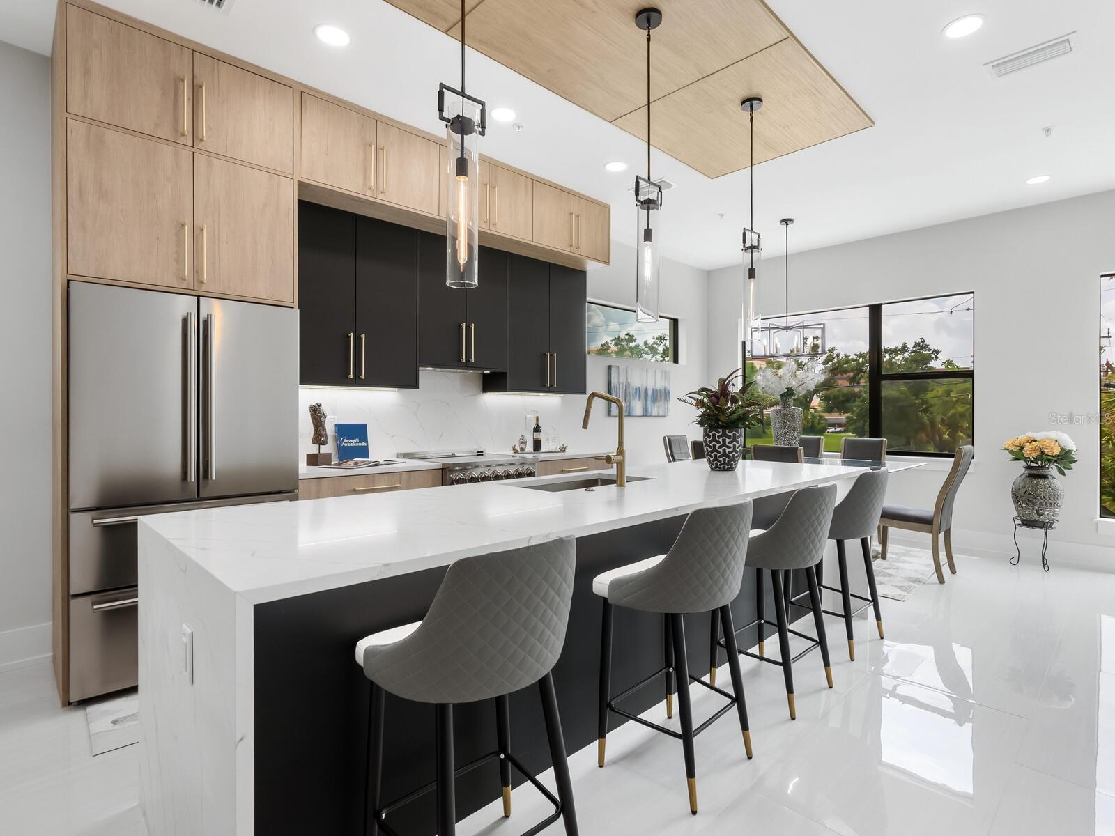 152 Audubon Pl, Sarasota, FL 34237 — photo 4 of 67