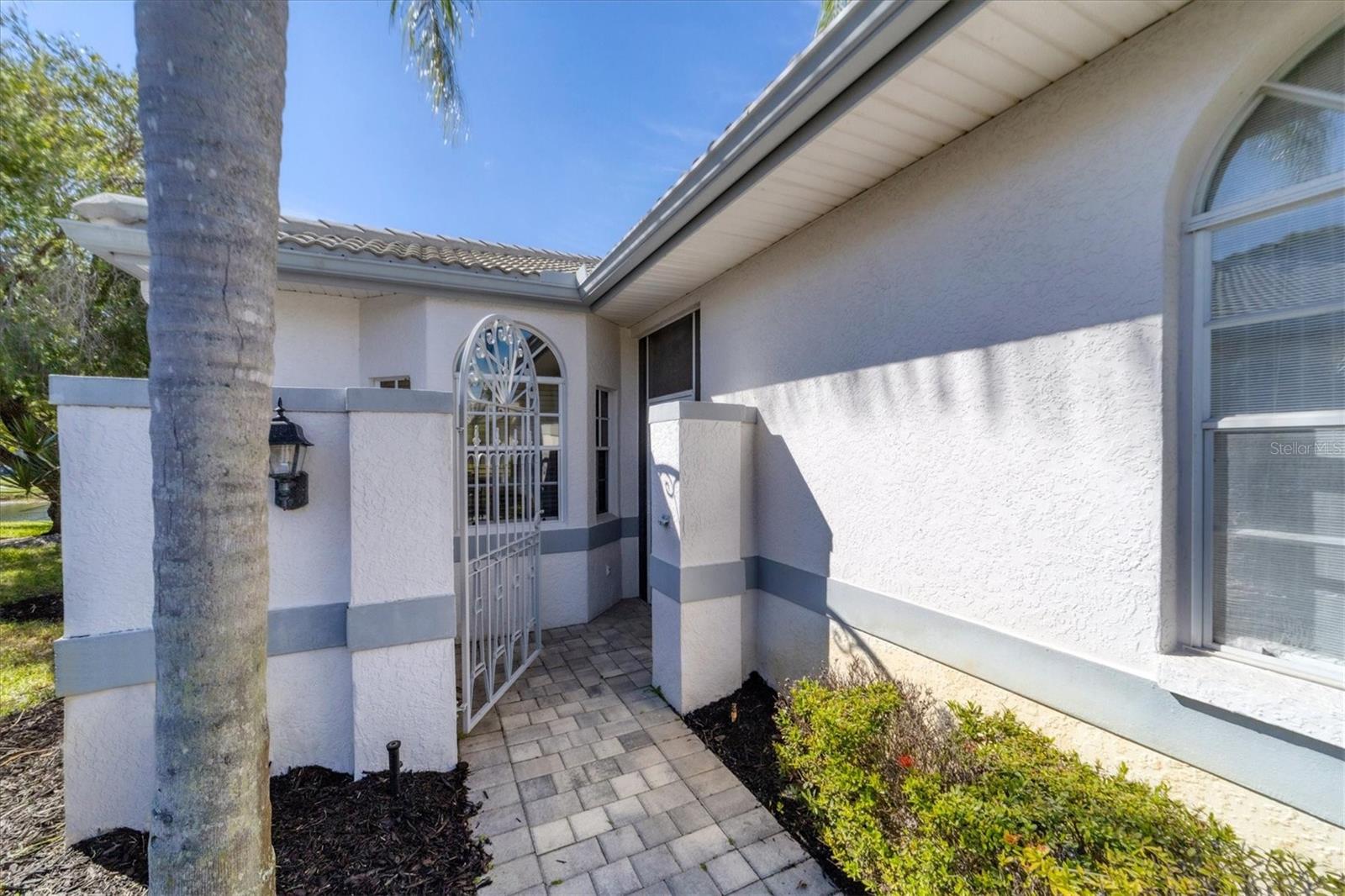 5662 Long Common Cir #8, Sarasota, FL 34235 — photo 9 of 92