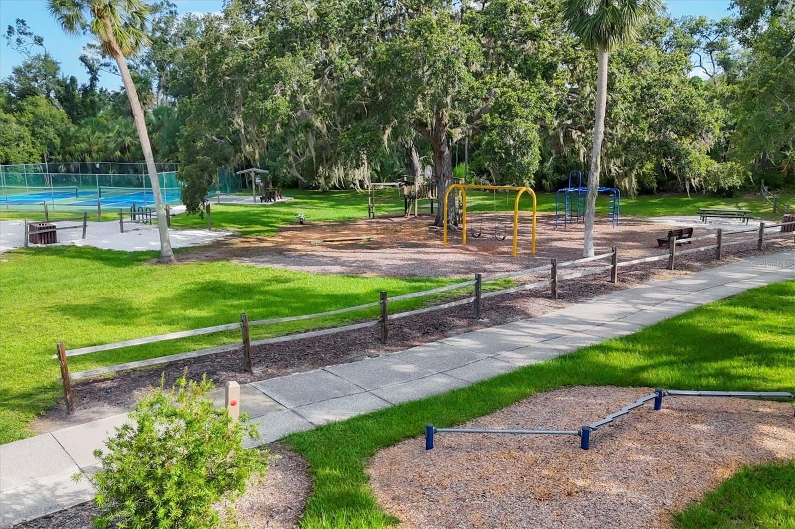 5662 Long Common Cir #8, Sarasota, FL 34235 — photo 85 of 92