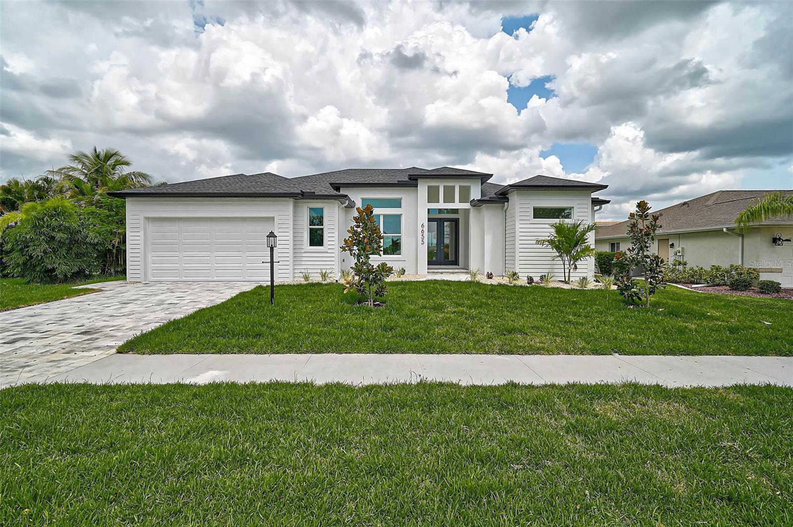 6655 Pan American Blvd, North Port, FL 34287 — photo 2 of 66