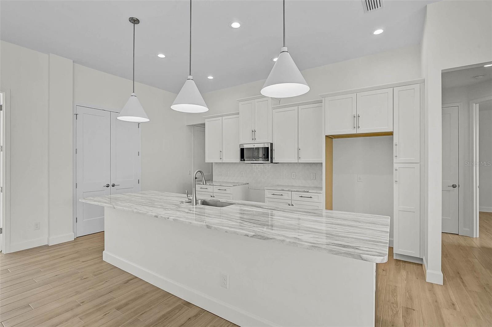 6655 Pan American Blvd, North Port, FL 34287 — photo 14 of 66