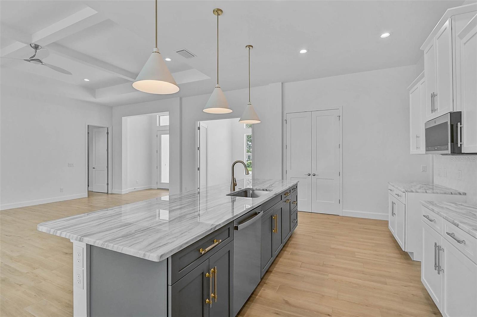 6655 Pan American Blvd, North Port, FL 34287 — photo 15 of 66