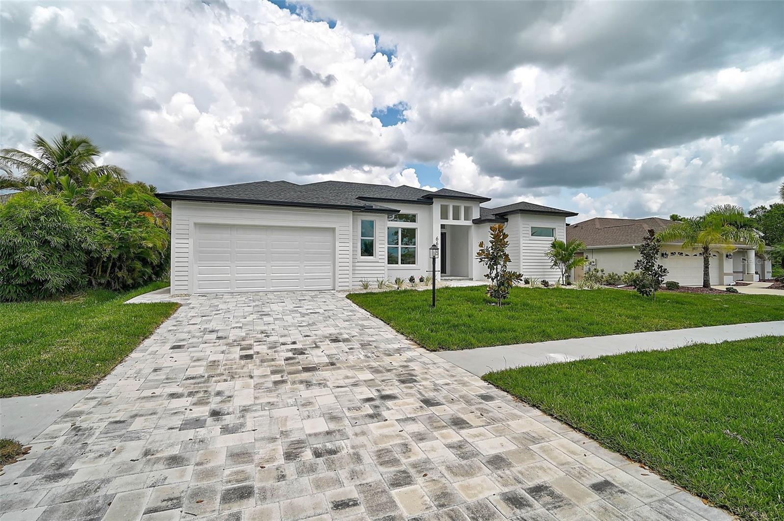 6655 Pan American Blvd, North Port, FL 34287 — photo 4 of 66