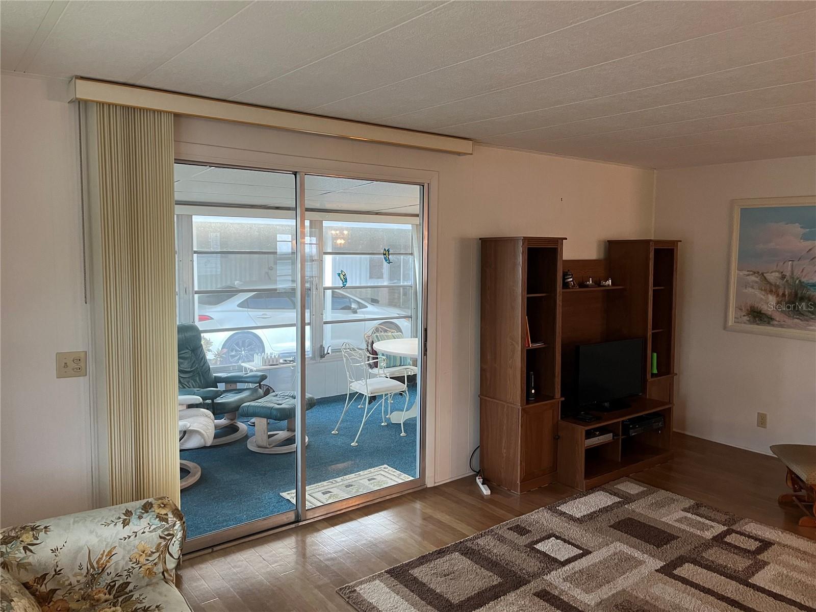 806 Jolanda Cir, Venice, FL 34285 — photo 13 of 44