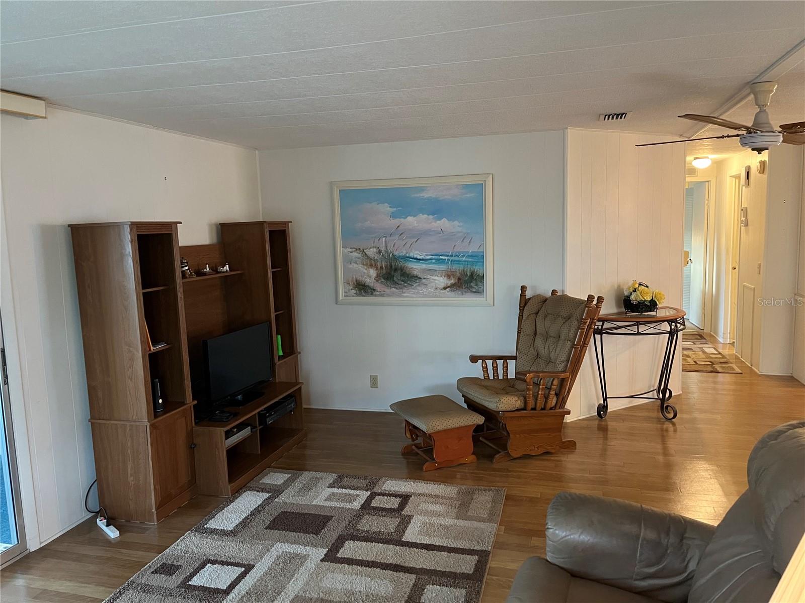 806 Jolanda Cir, Venice, FL 34285 — photo 14 of 44