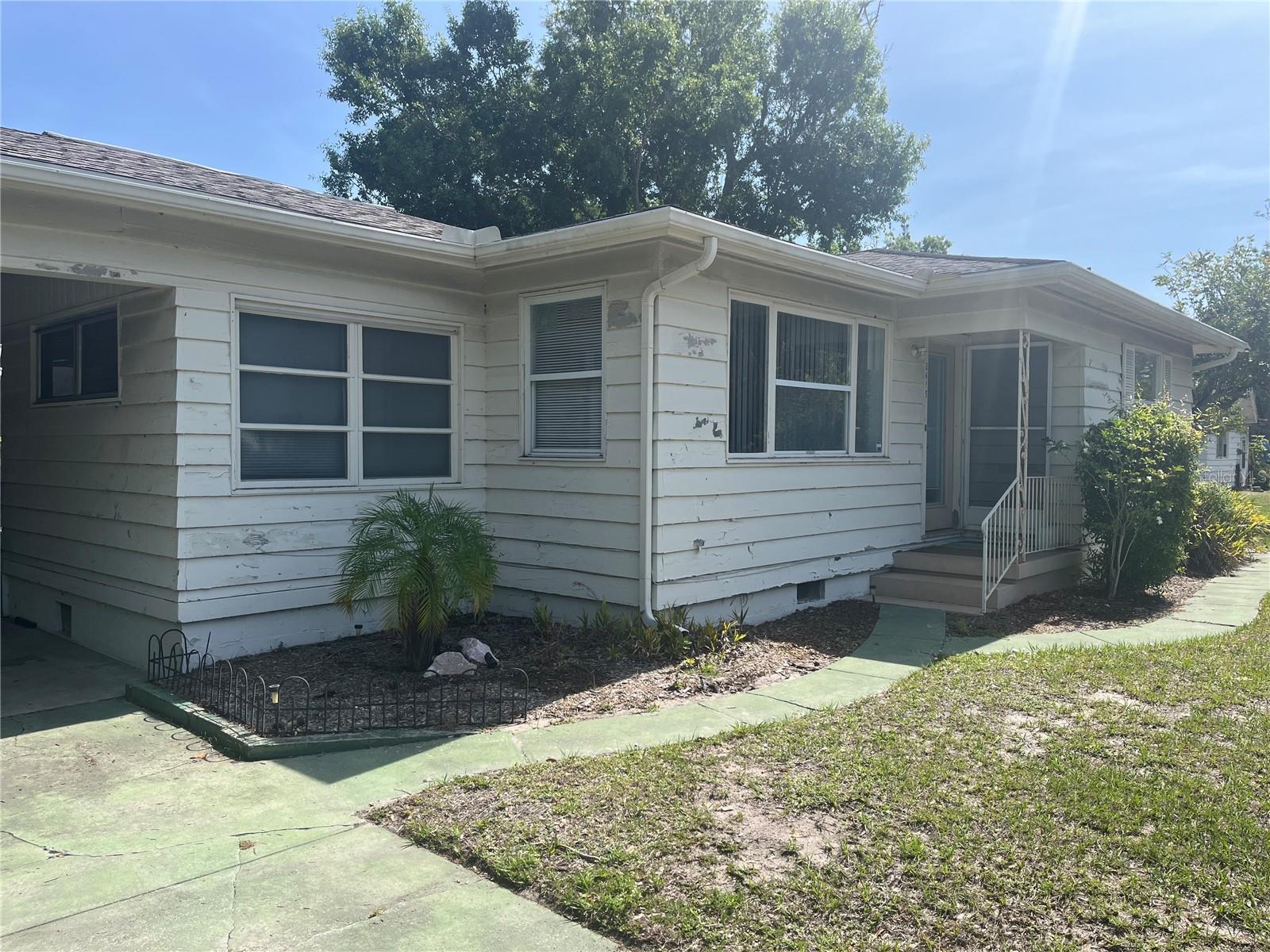 2/1 Side of the home