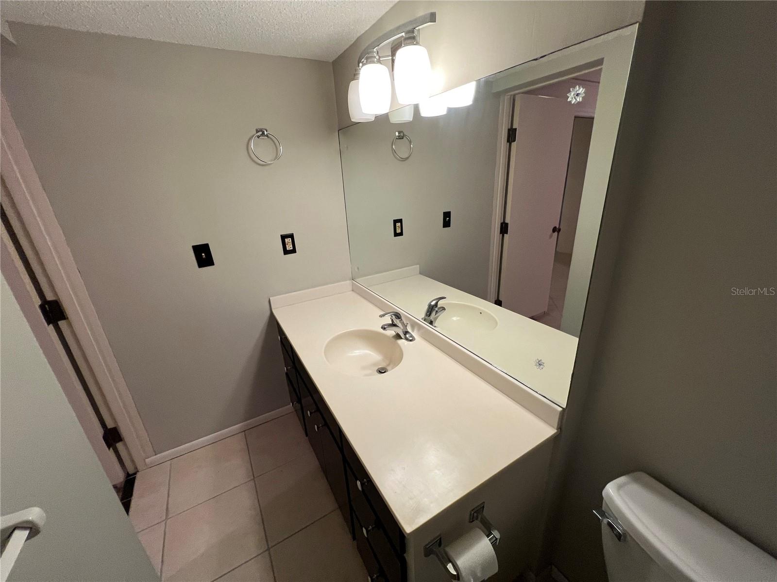 1210 Casey Key Rd, Nokomis, FL 34275 — photo 13 of 22