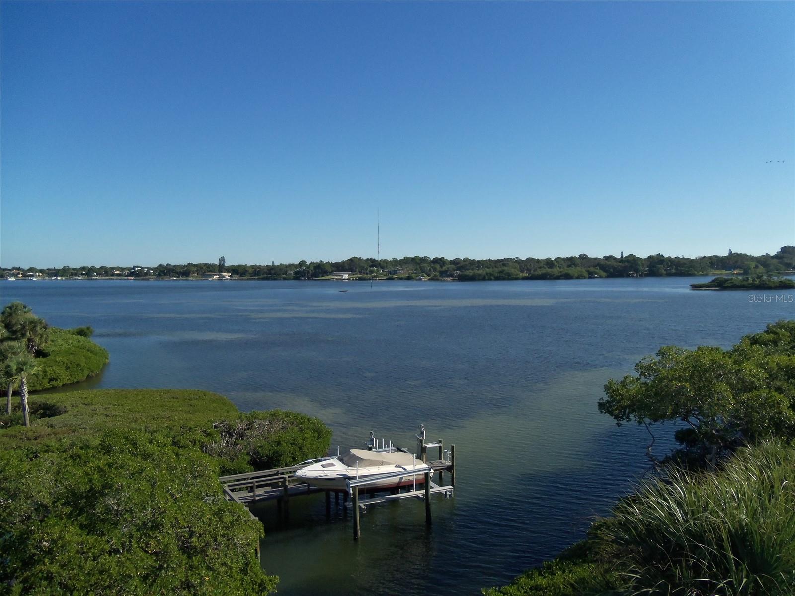 1210 Casey Key Rd, Nokomis, FL 34275 — photo 15 of 22