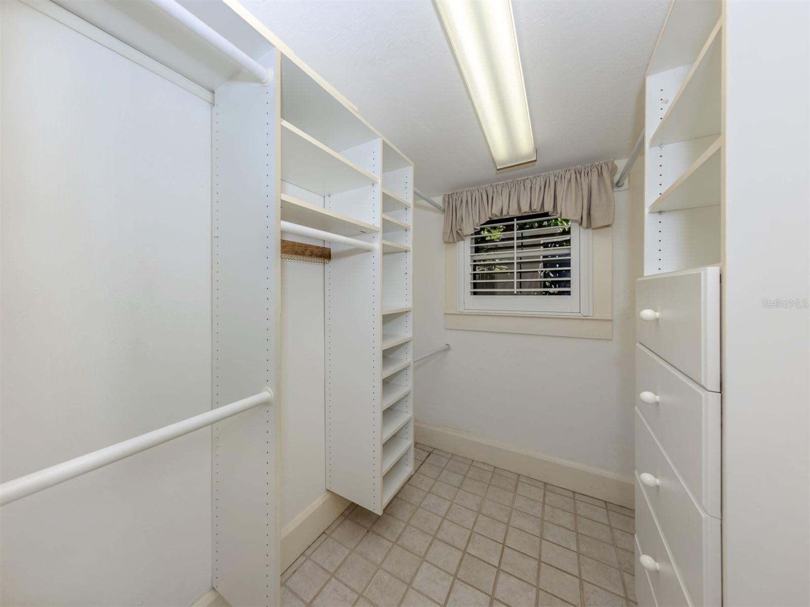 Walk-in closet