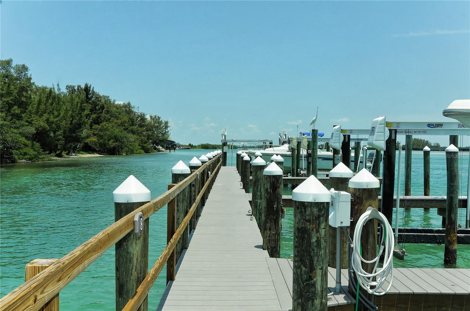 6040 Boca Grande Cswy #5, Boca Grande, FL 33921 — photo 2 of 5