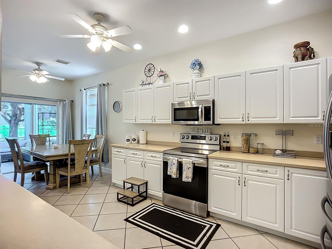394 Sunset Rd N, Rotonda West, FL 33947 — photo 13 of 41