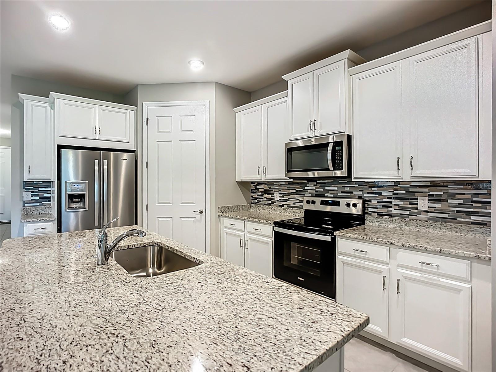 24176 Riverfront Dr, Punta Gorda, FL 33980 — photo 21 of 61