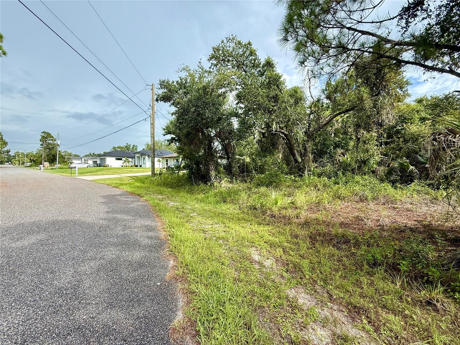 Lanai Ave, North Port, FL 34288 · MLS# C7513406 — photo 1 of 1