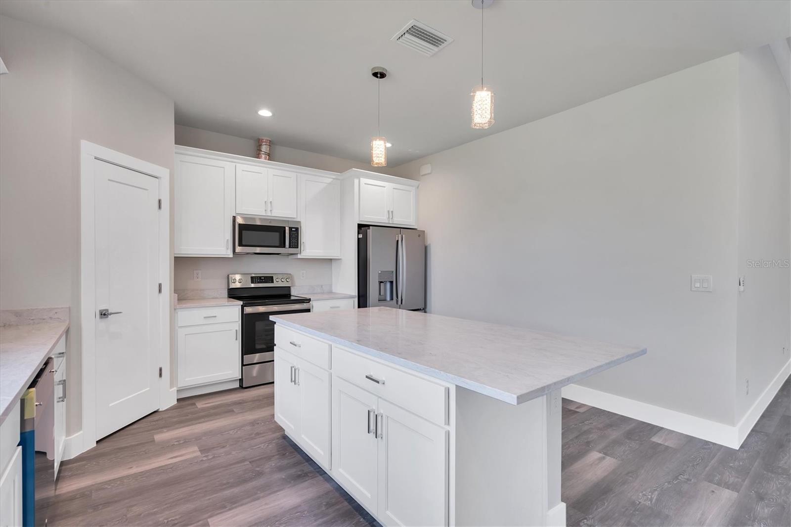 9245 Zorn St, Port Charlotte, FL 33981 — photo 20 of 45