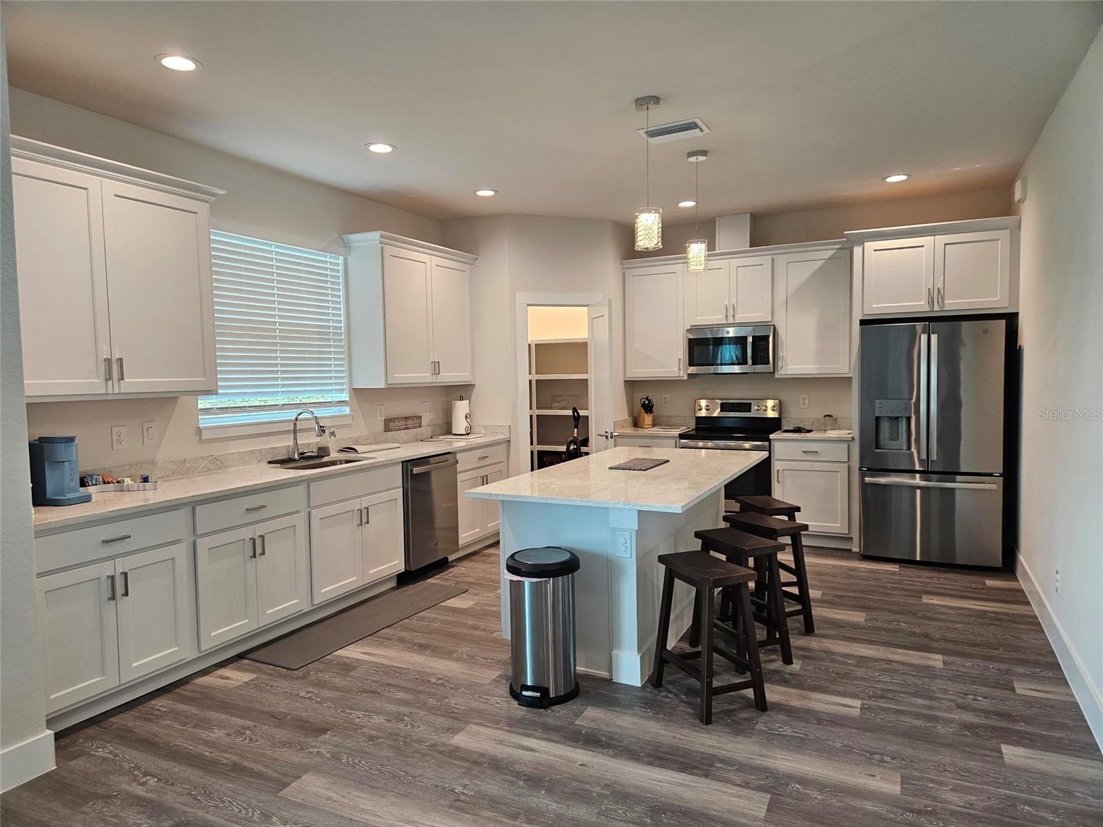 9245 Zorn St, Port Charlotte, FL 33981 — photo 5 of 45