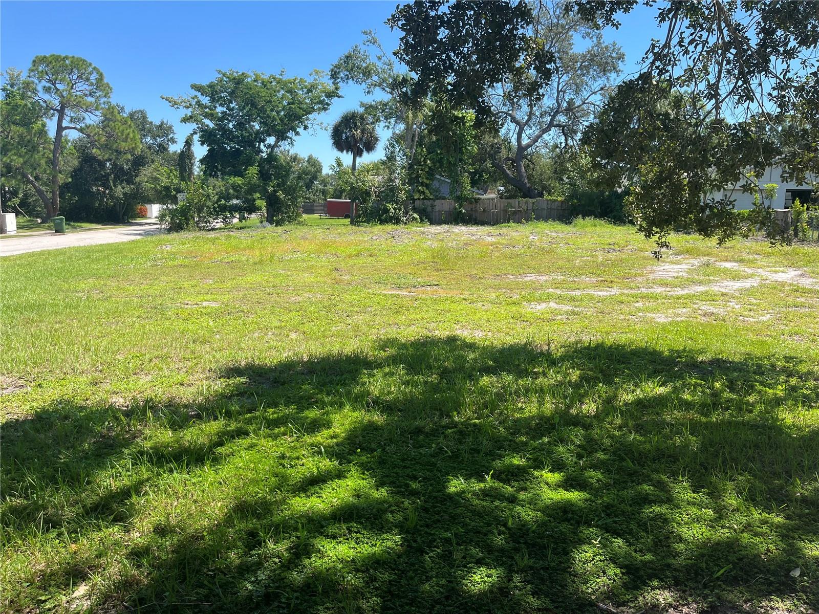 2414 Pelican Dr