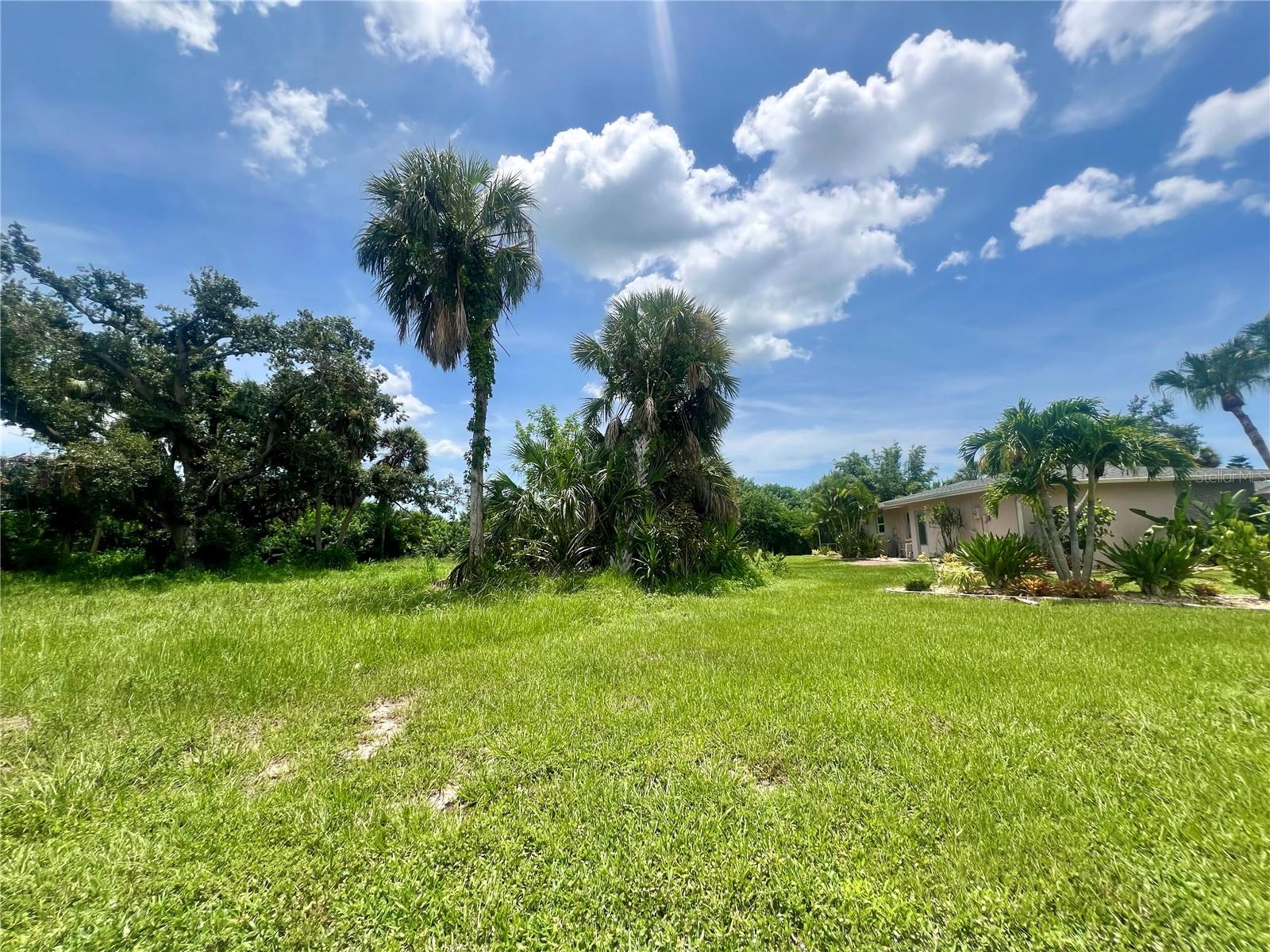 25 Oakland Hills Pl, Rotonda West, FL 33947 — photo 1 of 1