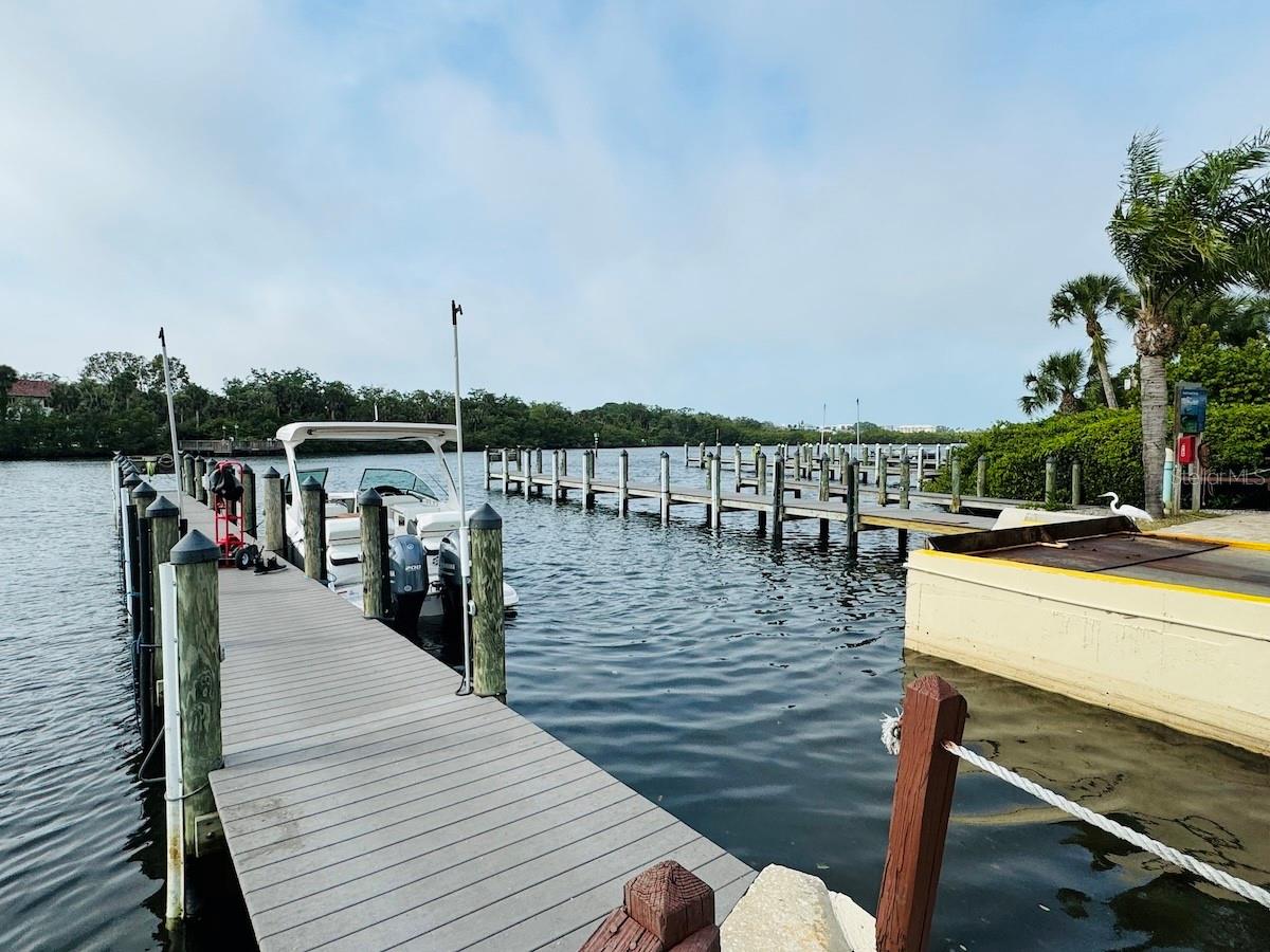1780 Phillippi Shores Dr #F1-44, Sarasota, FL 34231 — photo 7 of 7