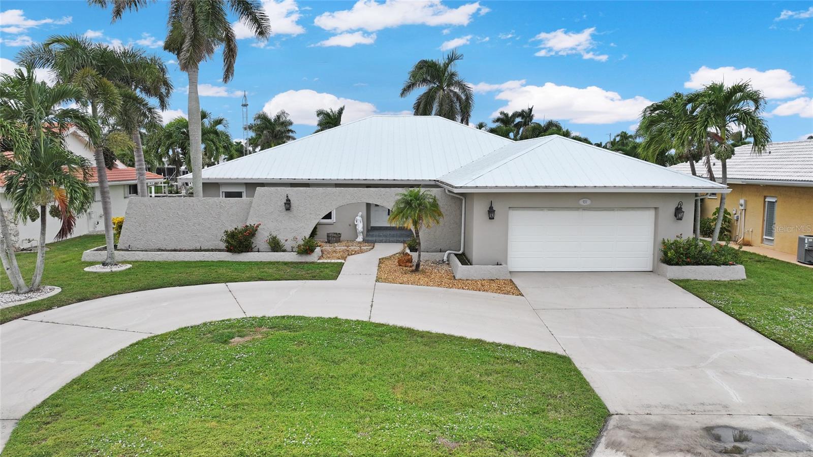 931 Bal Harbor Blvd, Punta Gorda, FL 33950 — photo 2 of 45