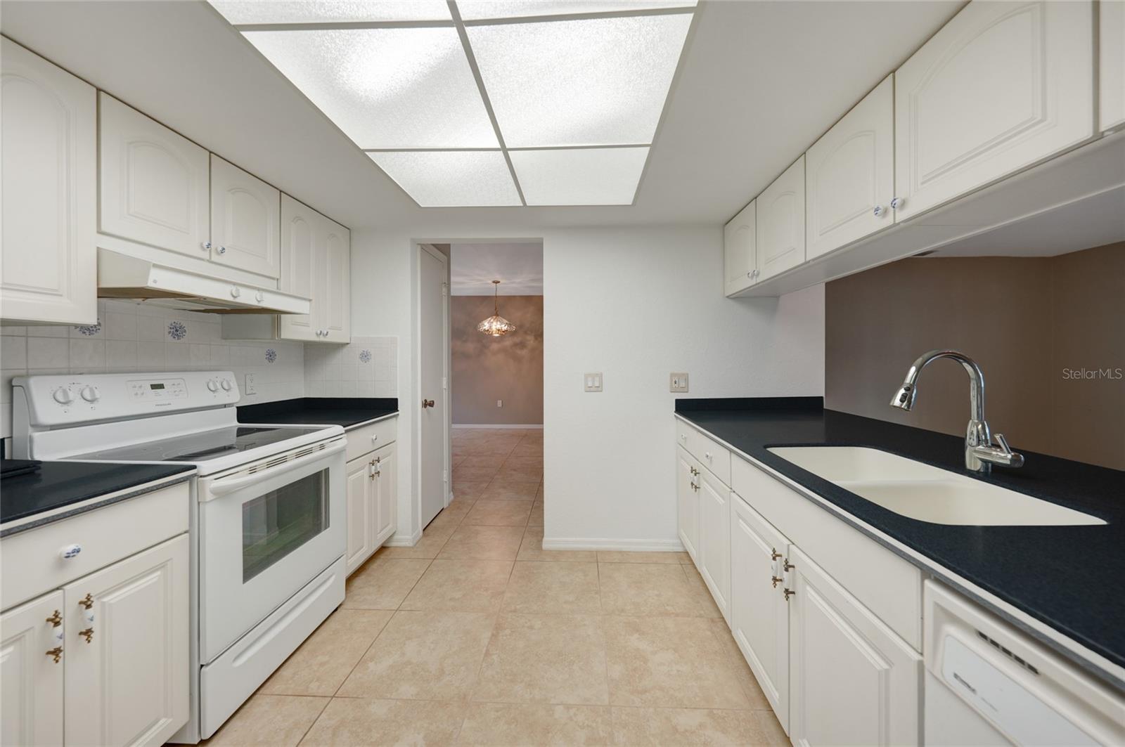 931 Bal Harbor Blvd, Punta Gorda, FL 33950 — photo 12 of 45