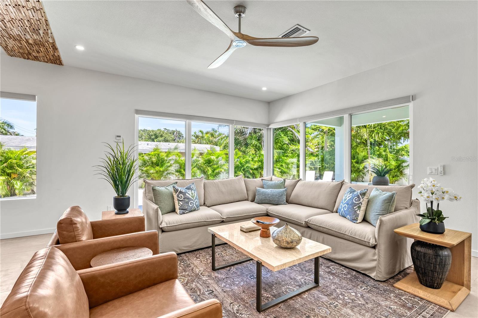 2163 Waldemere St, Sarasota, FL 34239 — photo 16 of 57