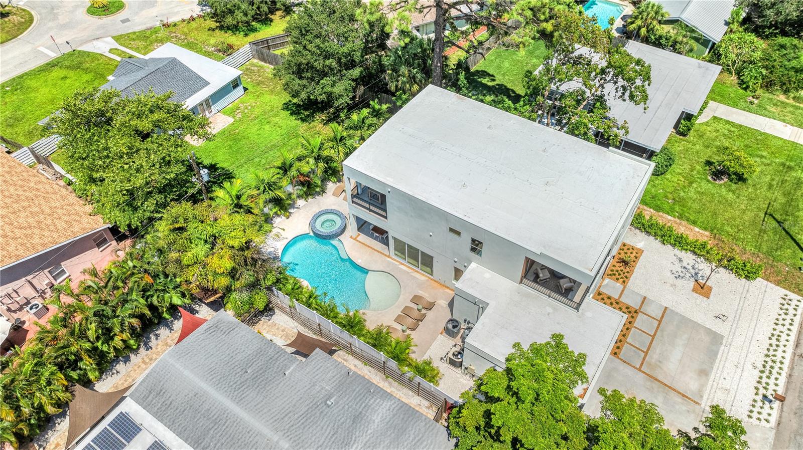 2163 Waldemere St, Sarasota, FL 34239 — photo 57 of 57