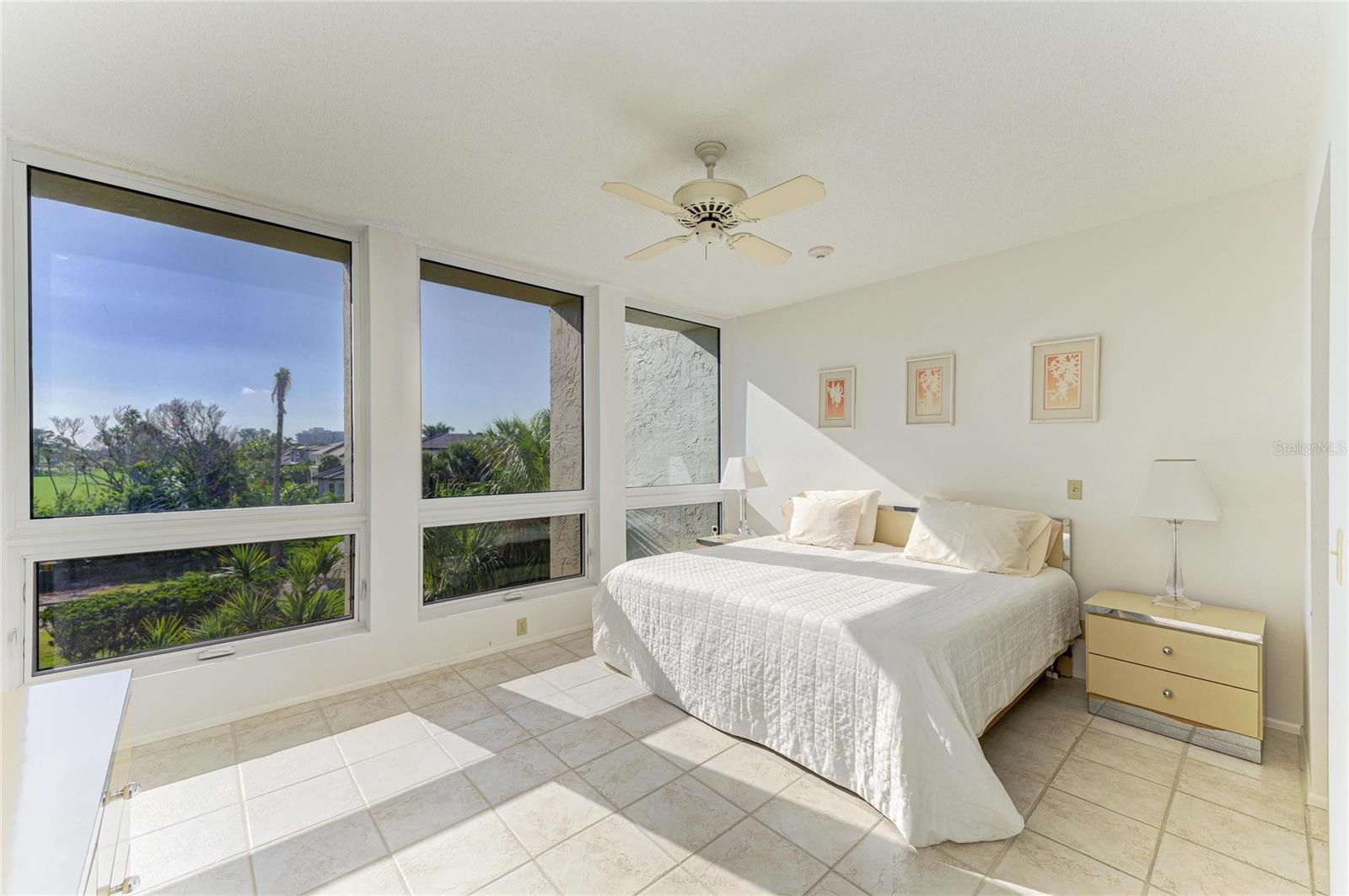 1065 Gulf of Mexico Dr #201, Longboat Key, FL 34228 — photo 20 of 77