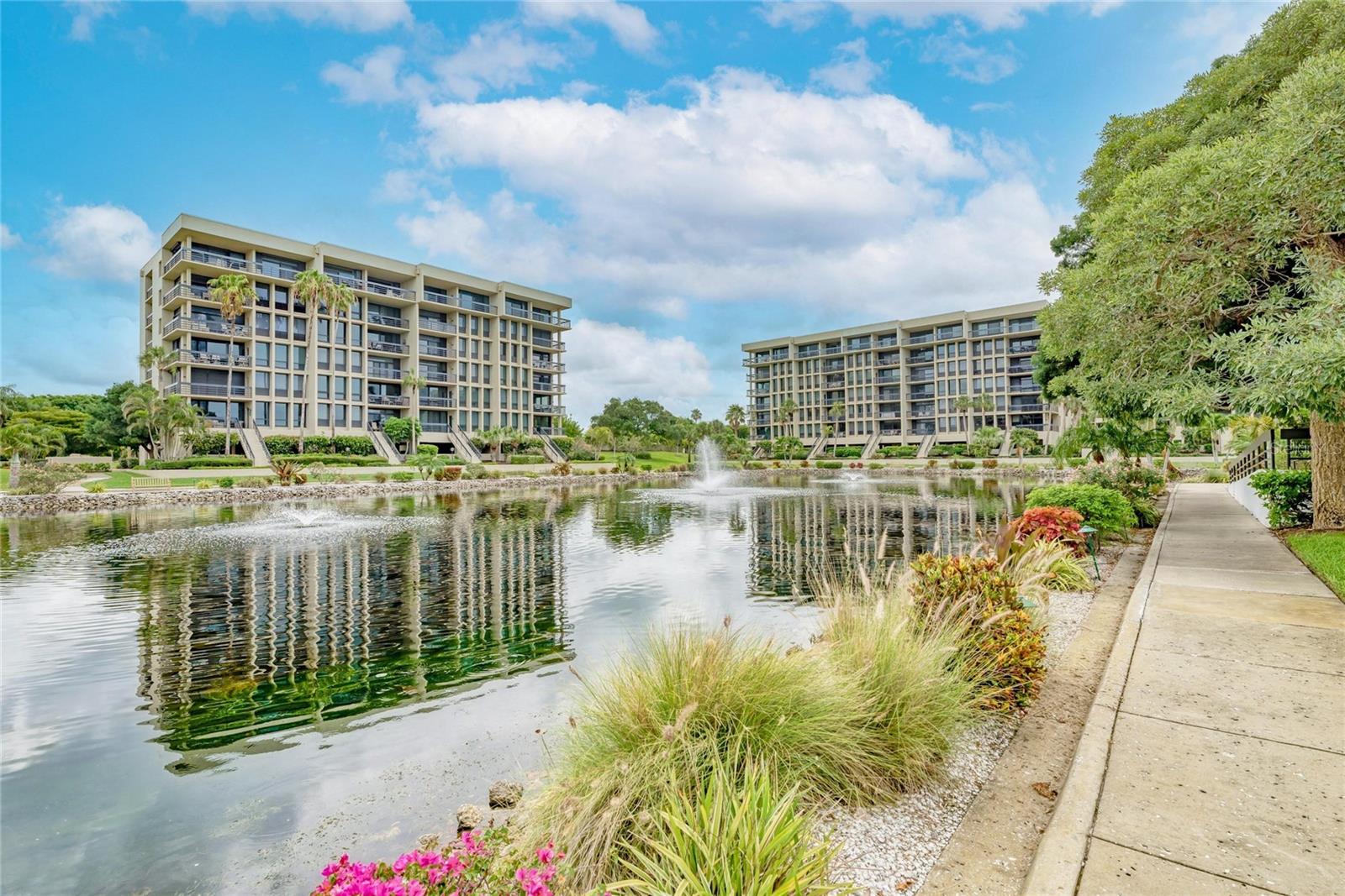 1065 Gulf of Mexico Dr #201, Longboat Key, FL 34228 — photo 47 of 77