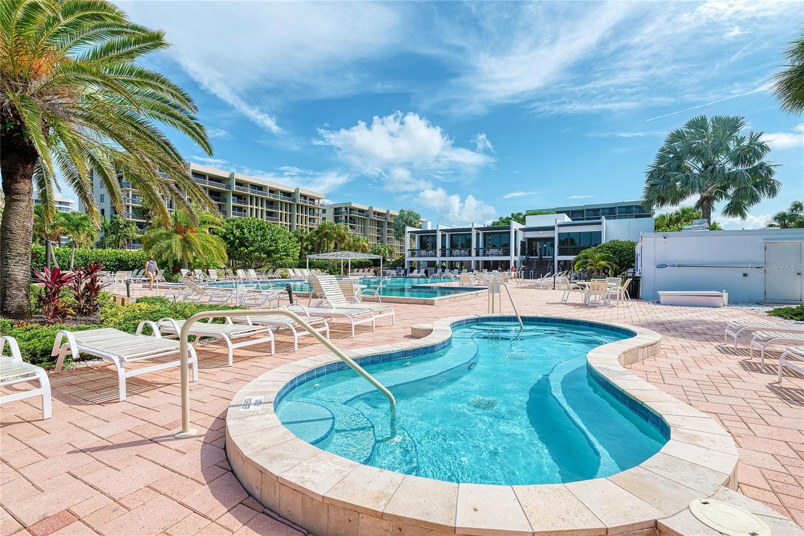 1065 Gulf of Mexico Dr #201, Longboat Key, FL 34228 — photo 52 of 77