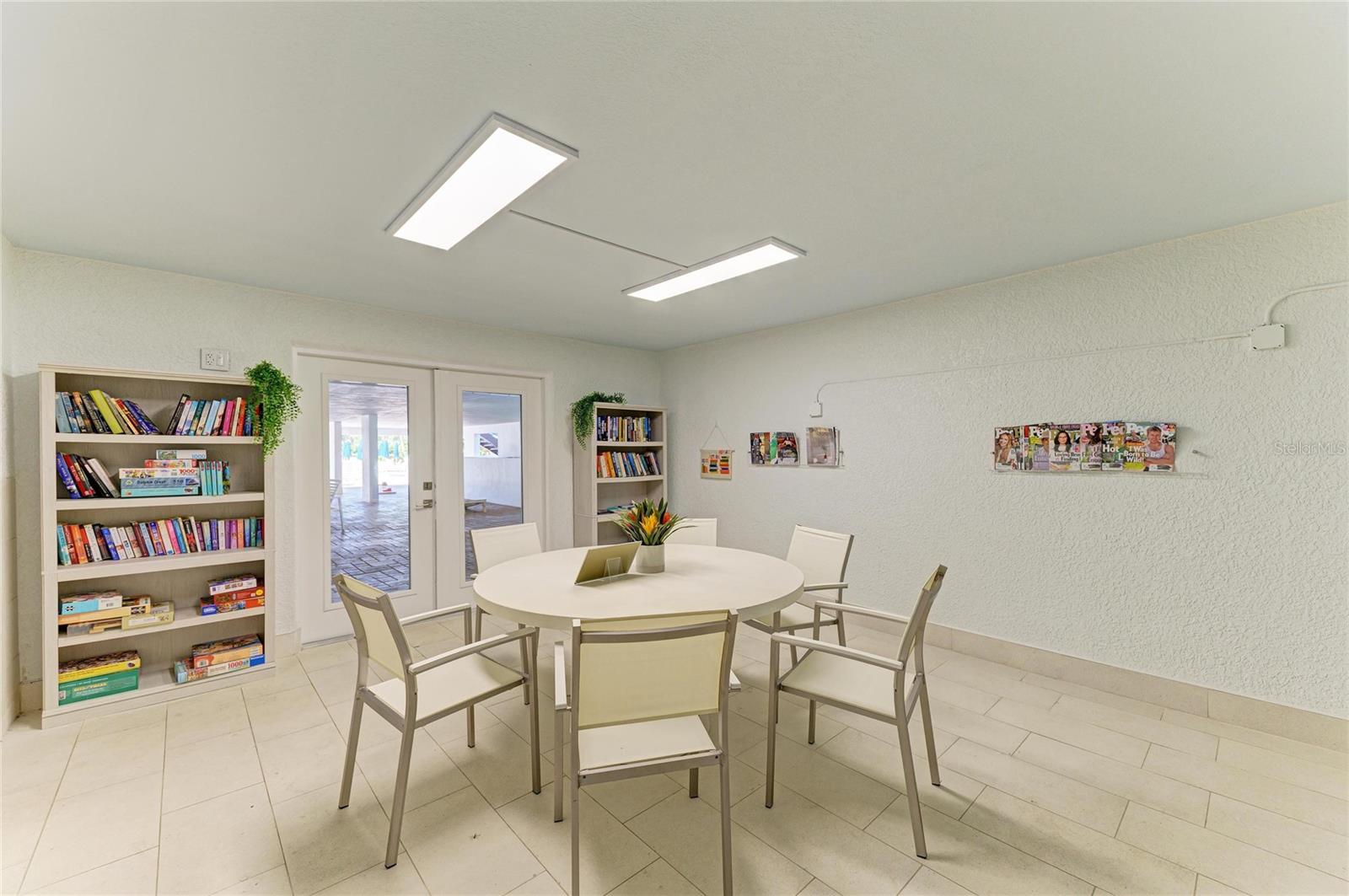1065 Gulf of Mexico Dr #201, Longboat Key, FL 34228 — photo 62 of 77
