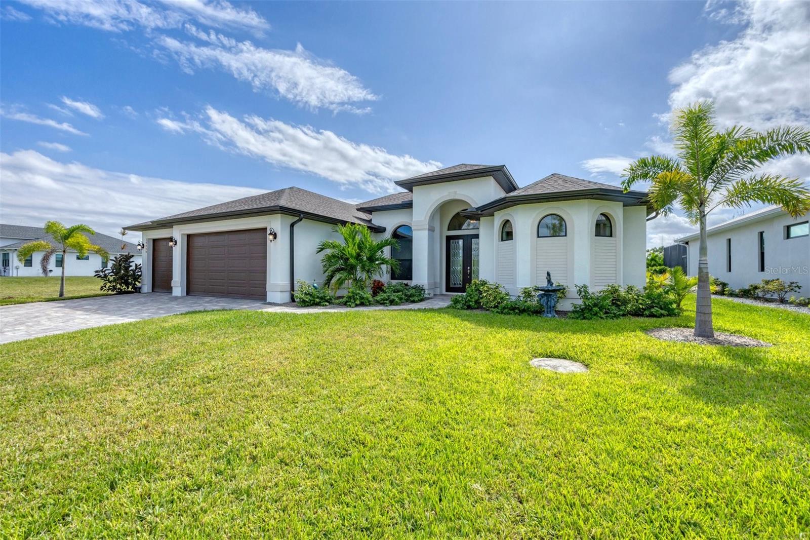 16660 Liggett Cir, Port Charlotte, FL 33981 — photo 3 of 88