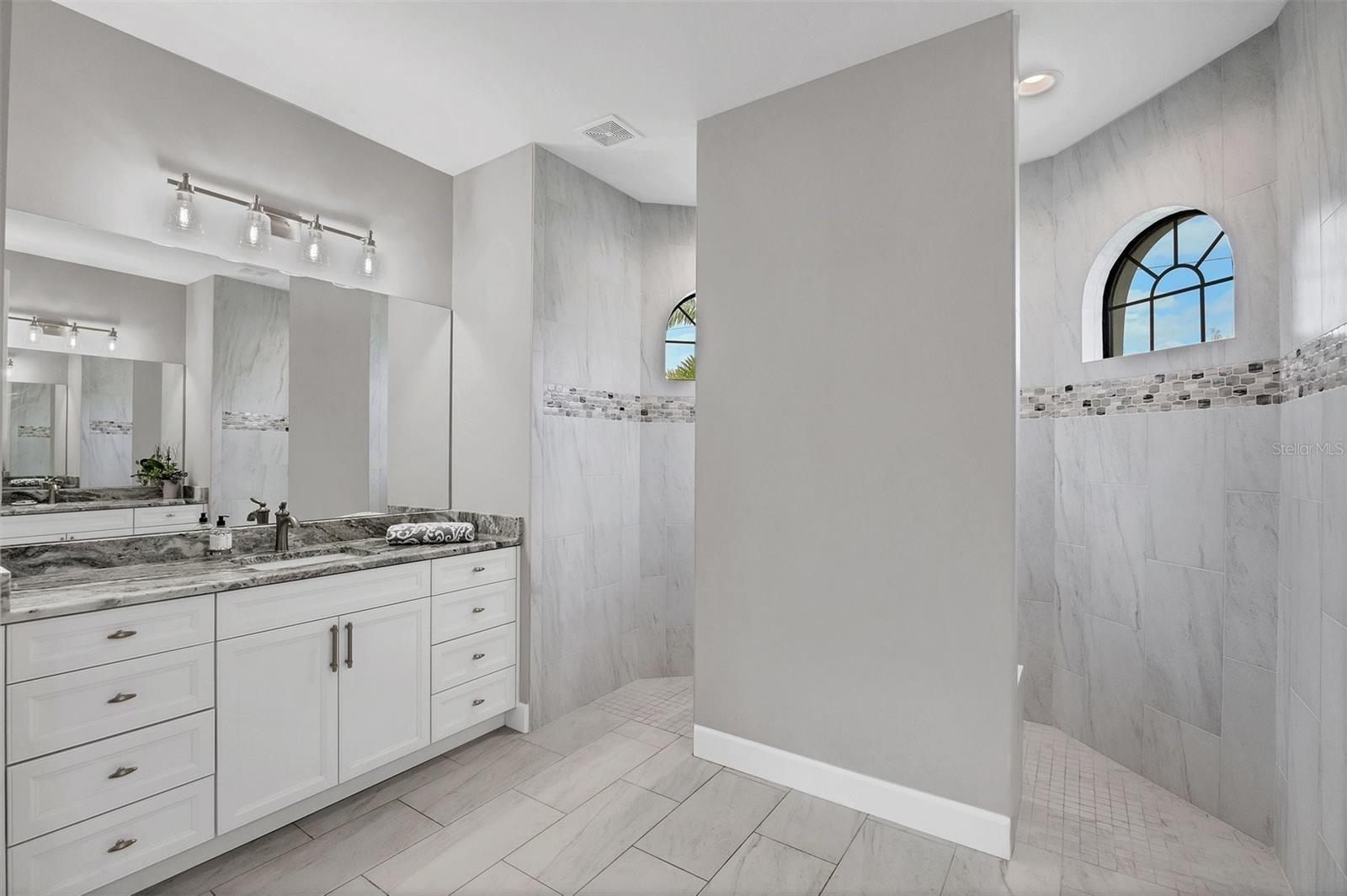 16660 Liggett Cir, Port Charlotte, FL 33981 — photo 23 of 88