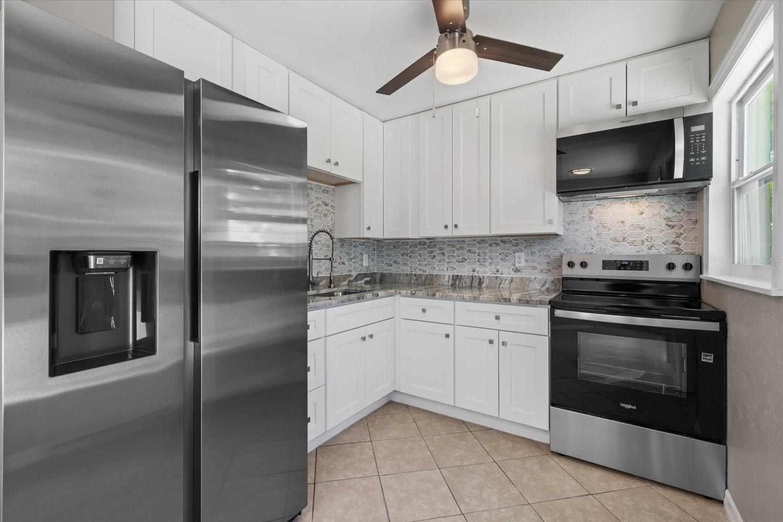 New Kitchen cabinets, countertops & Appliances