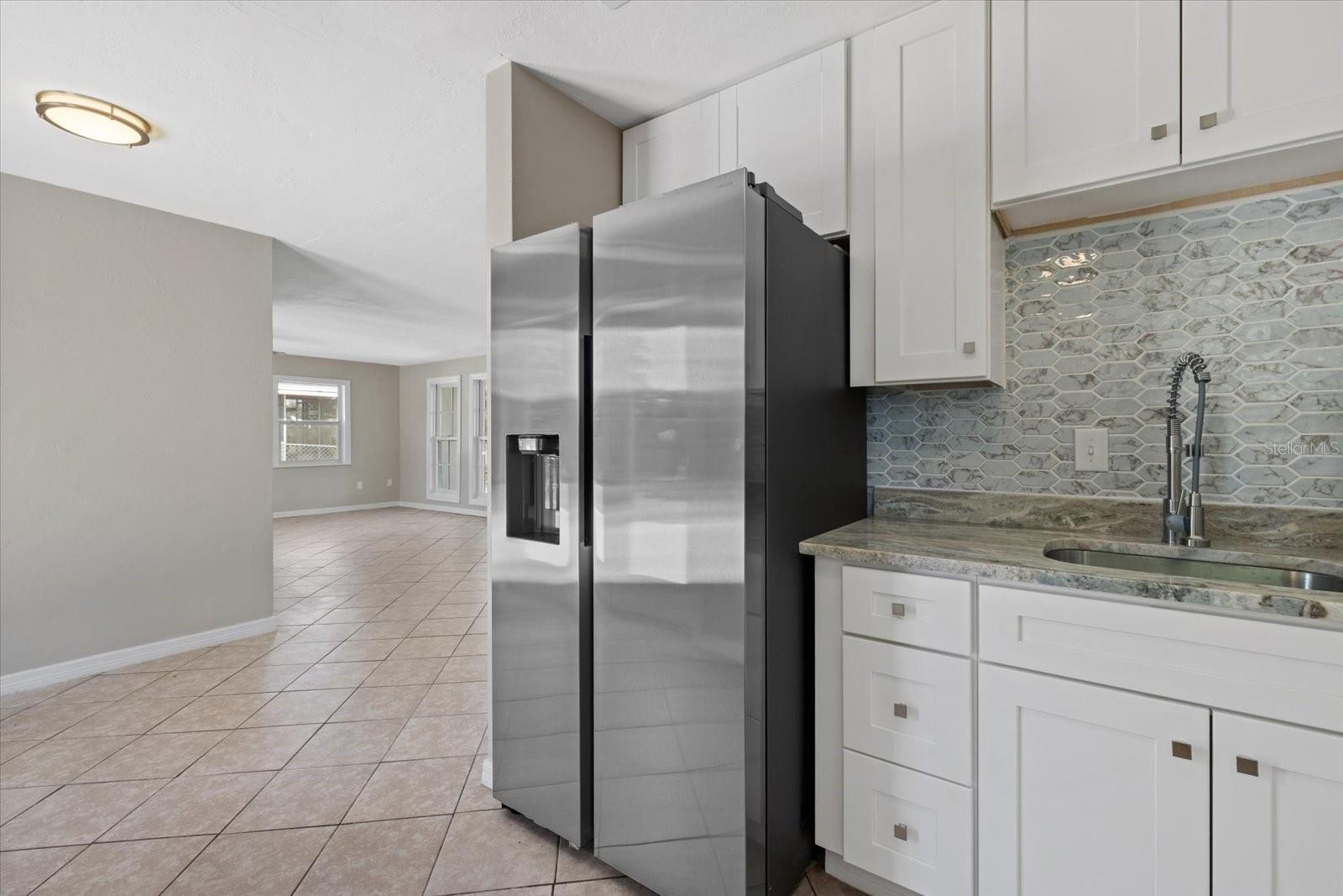New Kitchen cabinets, countertops & Appliances