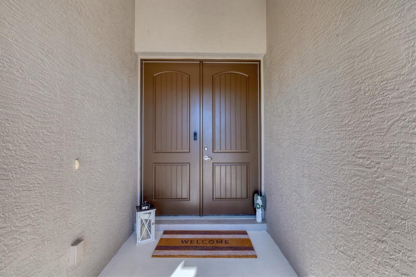 Double door entry!